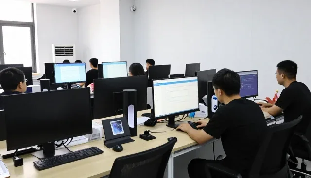 河南盈网软件开发有限公司提供可靠云服务平台支持